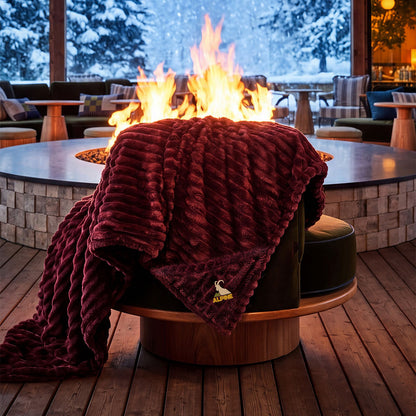 Alpine Faux Fur Polyester Blanket