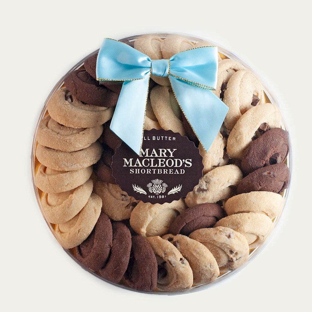 Clear Round With 37 Assorted Shortbread Cookies